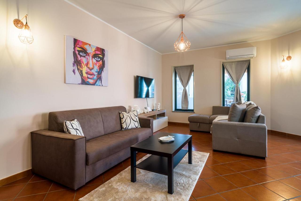 לטויאני Loft Angolo Sul Mare מראה חיצוני תמונה