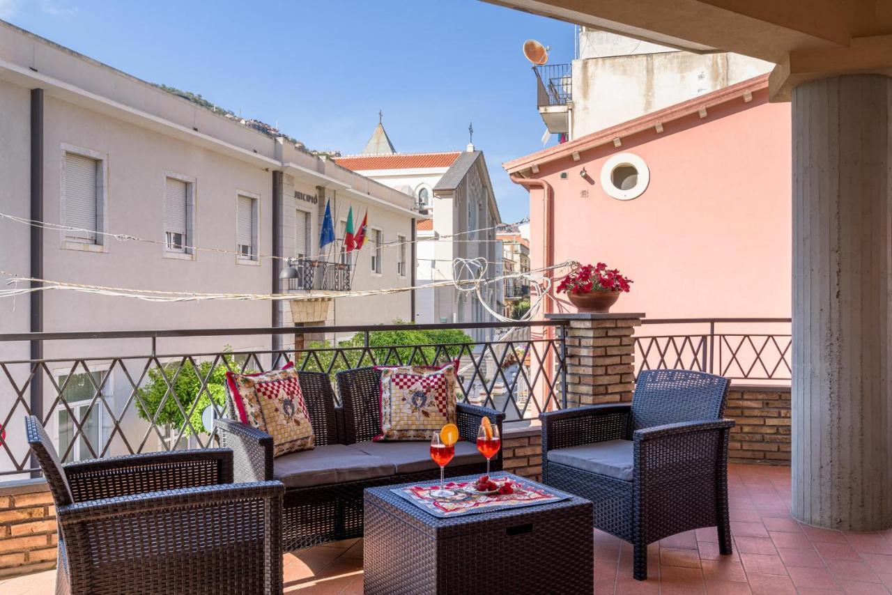 לטויאני Loft Angolo Sul Mare מראה חיצוני תמונה